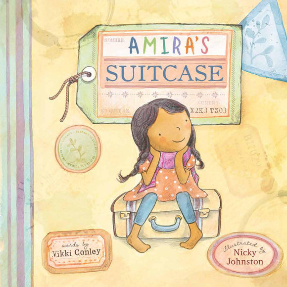 Amira's Suitcase 9781922326133